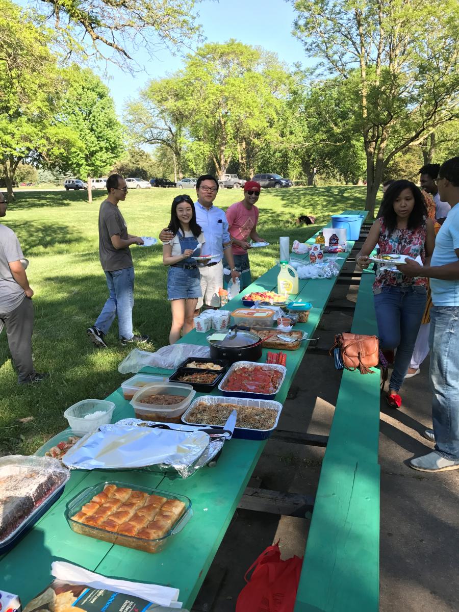  Ciftci Lab at a picnic in the Pioneers Park.