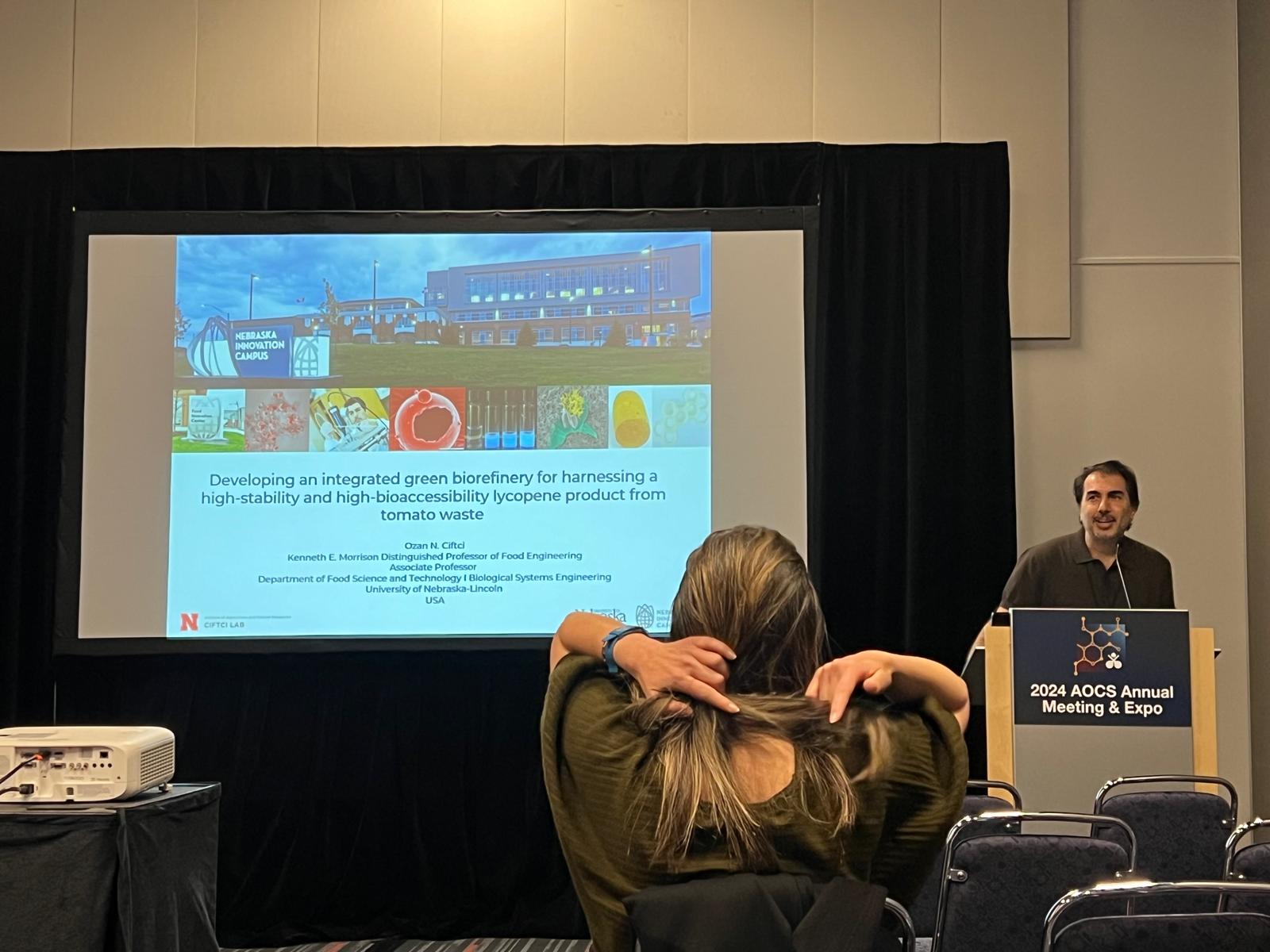 Dr. Ciftci co-chaired the Enahncing Efficiency an Quality through Processing Optimization: Strategies and Applications session and delivered an oral presentation at the 2024 AOCS.